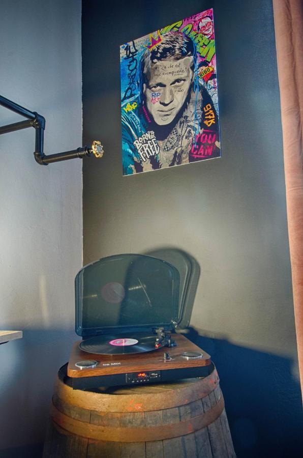 Sweet Nina Jazz Appartement Pour 5 Voyageurs, Situe A La Place De La Republique, Avec Parking Et Lit Queen Size Le Mans Extérieur photo