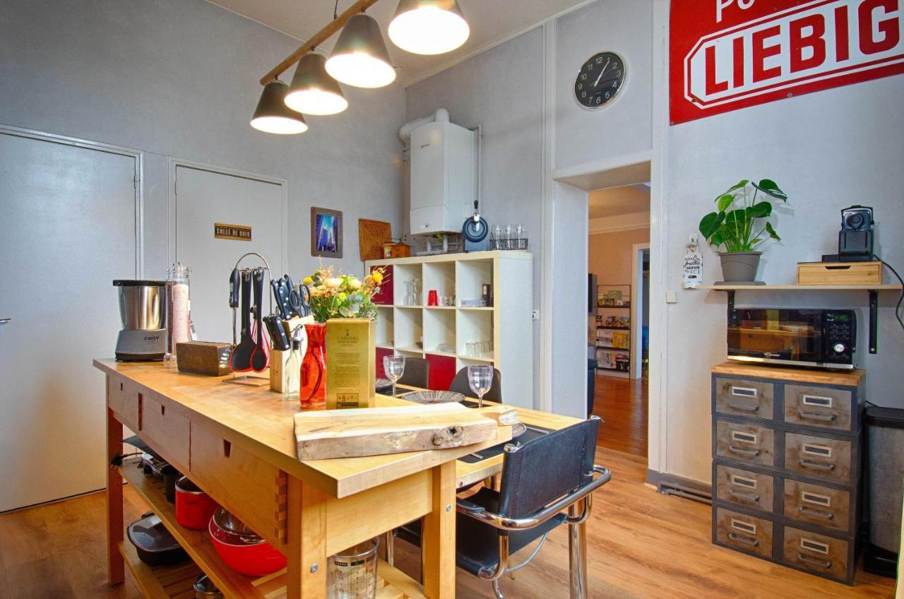 Sweet Nina Jazz Appartement Pour 5 Voyageurs, Situe A La Place De La Republique, Avec Parking Et Lit Queen Size Le Mans Extérieur photo